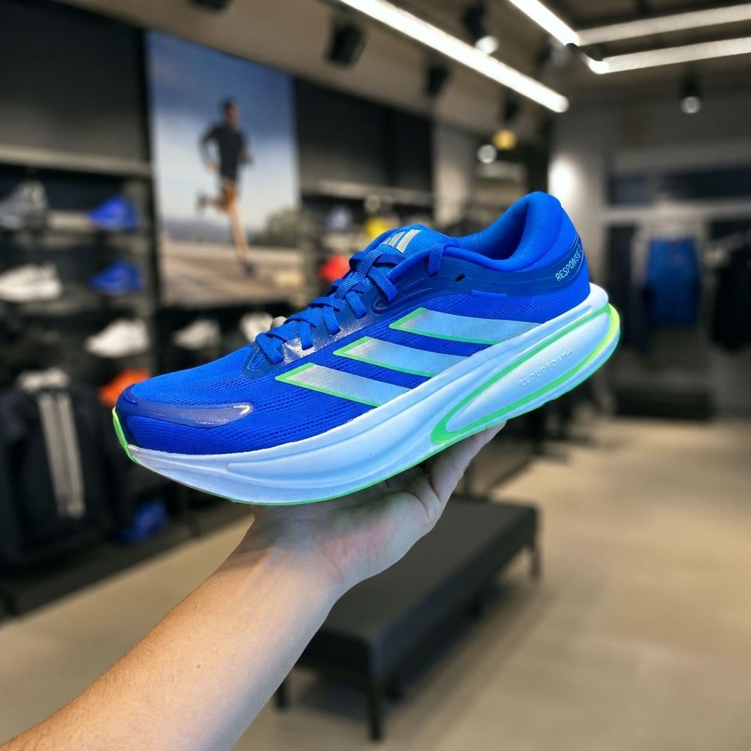 Tênis Adidas Response 2