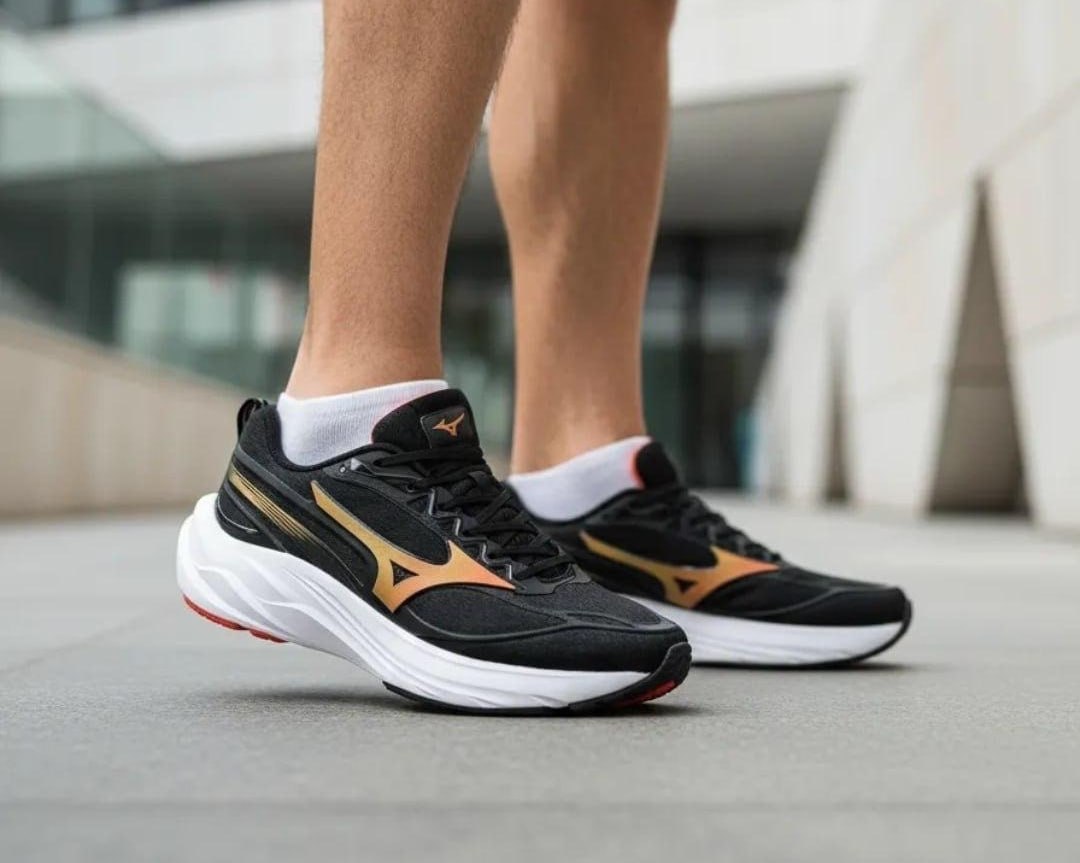 Tênis Mizuno Space 5 - Masculino - Preto-laranja