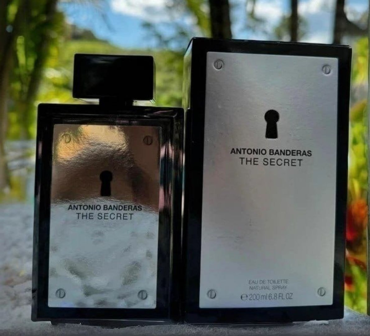 Perfume Masculino Banderas The Secret EDT 200 ml - Oriental Especiado Fresco - Perfume importado masculino de Banderas, expressa masculinidade e sensualidade.