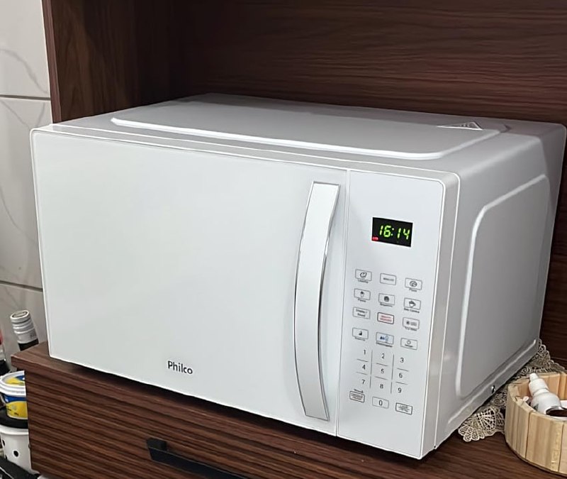 Micro-ondas Philco 33L Limpa Fácil 1400W PMO38B 220V