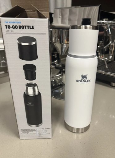 Garrafa Térmica Adventure 2.0 Stanley Polar | 1l