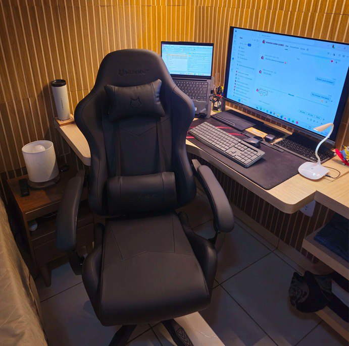 Cadeira Gamer Husky Storm 100 Até 120kg Almofadas Reclinável 135º PU - Preta