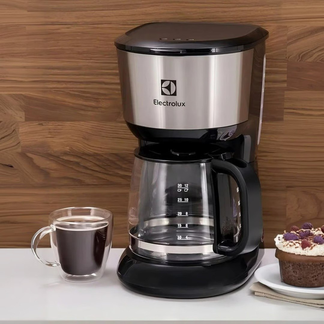 🤓Cafeteira Elétrica Efficient Ecm10 15 Xícaras Electrolux