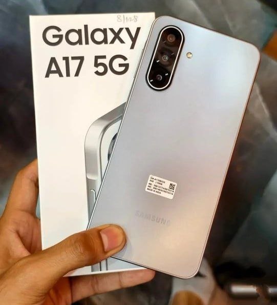 Celular Samsung Galaxy A17 5g Com Ia, 128gb, 4gb Ram, Câm De 50mp, Tela De 6.7 , Nfc, Ip54 - Cinza