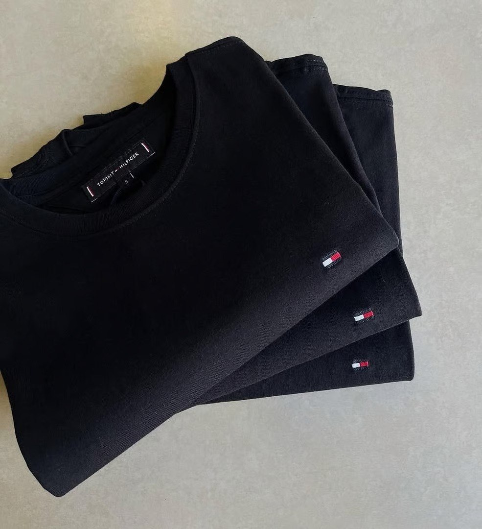 🤓Kit Camisetas Tommy Hilfiger Masculina Essential Preta 3un