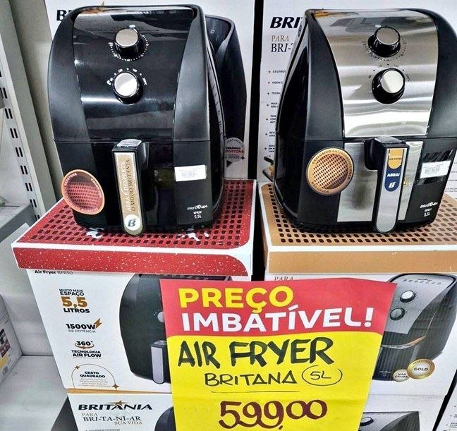Fritadeira Air Fryer Britânia 5,5L Revestimento Redstone 1500W c/ Timer Preto - 110v/220v