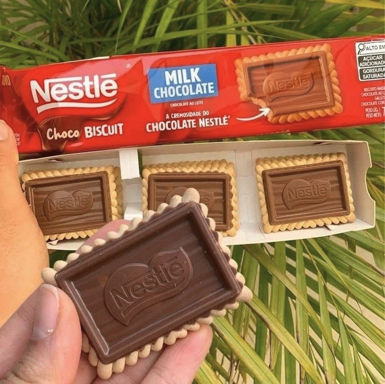 Biscoito com Chocolate Chocobiscuit NESTLÉ Ao Leite 78g