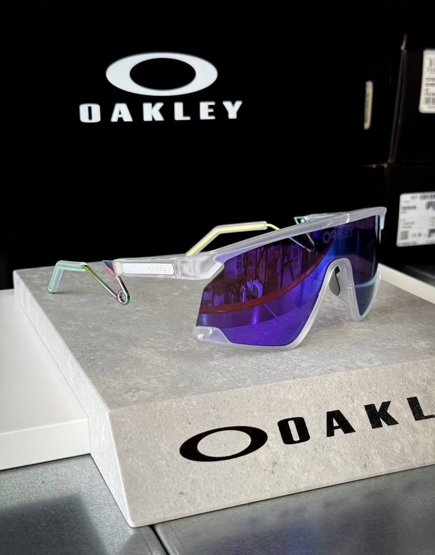 Óculos De Sol Oakley Bxtr Metal Matte Clear Prizm Violet Pro Violet Clear