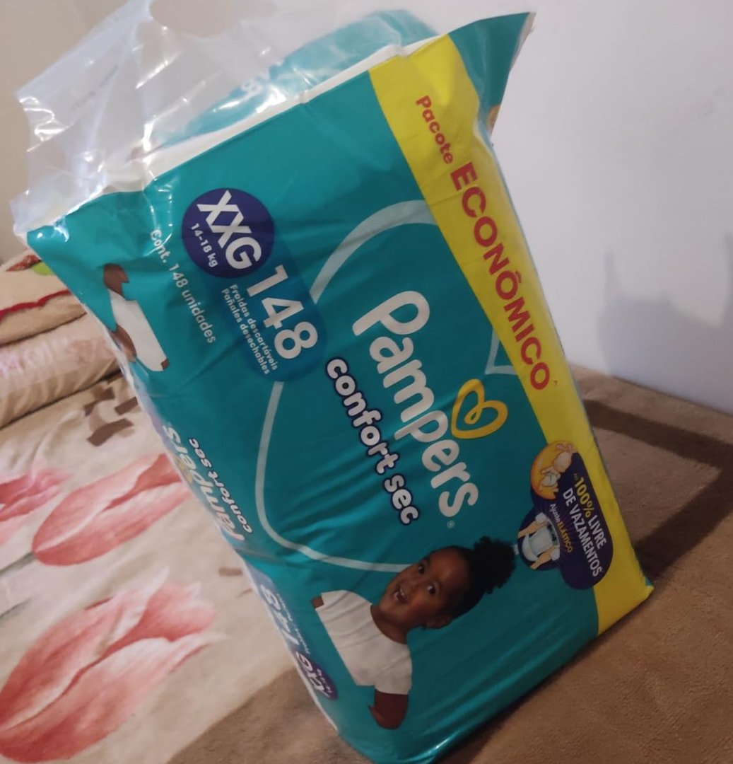 Pacotão de Fralda Pampers Confort Sec Tam. XXG - 148 Unidades