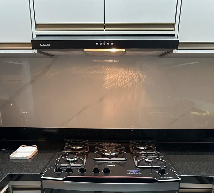 Depurador de ar Slim Suggar 80cm 3 velocidades com Luz Preto - 110v/220v