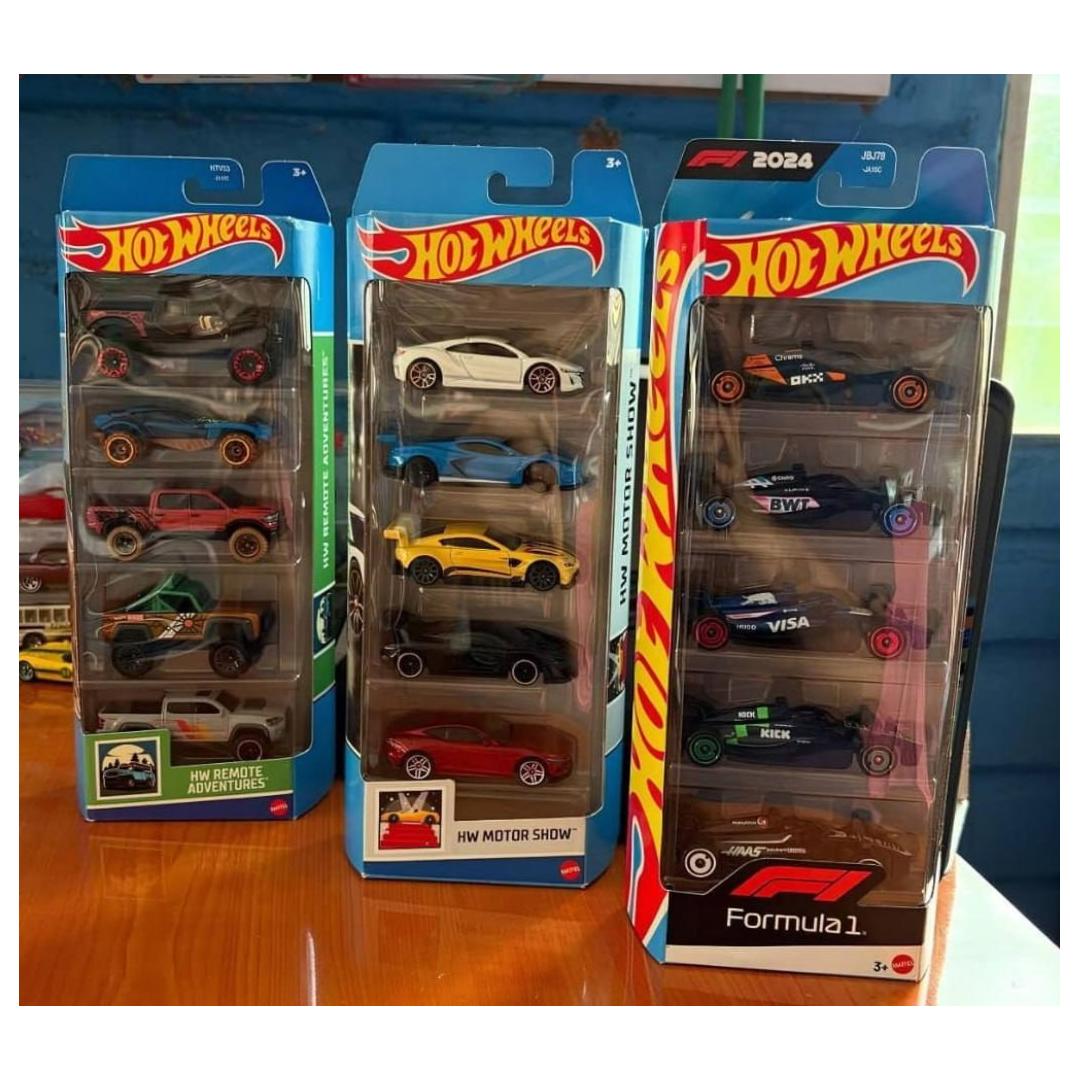 Pacote 5 Carros Sortidos, Hot Wheels, Mattel, Multicor - não é possível escolher as cores