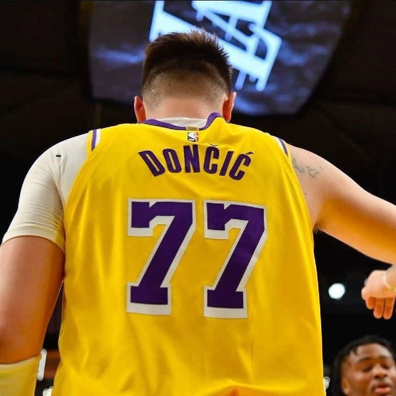 Camiseta Regata Doncic do Los Angeles Lakers Masculina Nike Dri-Fit
