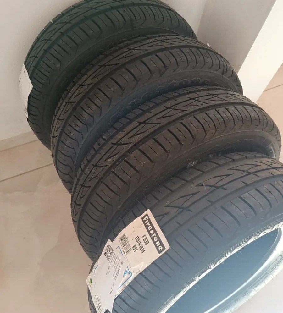 Kit 4 Pneus 175/65R14 Firestone F-600 82T Aro 14