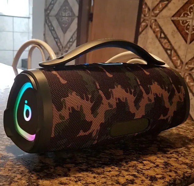 Caixa Bluetooth Subwoofer Ativo Boombox 160w Bluetooth 5.4, Estéreo Hifi Tws 1+1 10000mah Bateria 15 Horas Ipx6 Com Rgb Powerbank - Camuflagem
