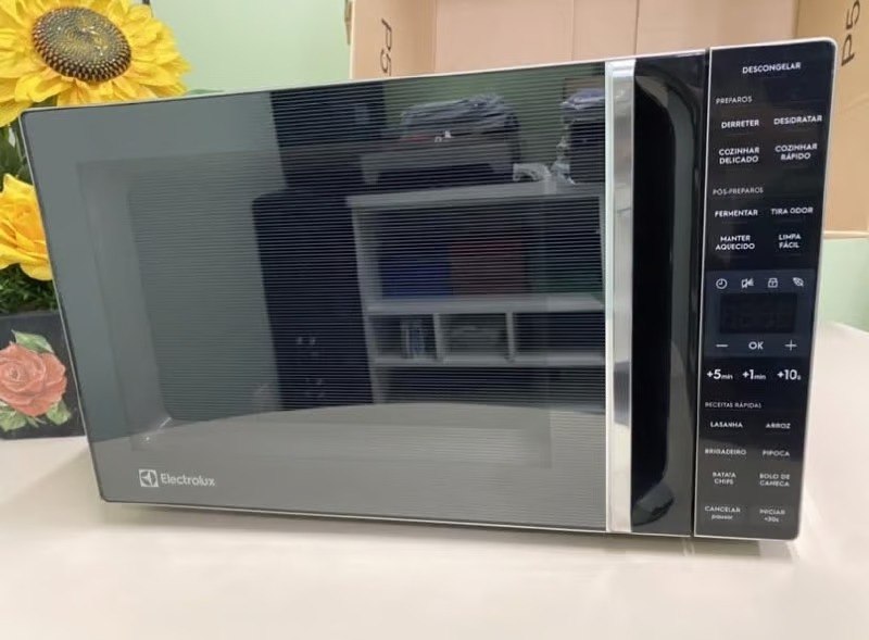 🤓Micro-ondas Electrolux 36L cor Inox Efficient com Descongelamento Assistido ME36S