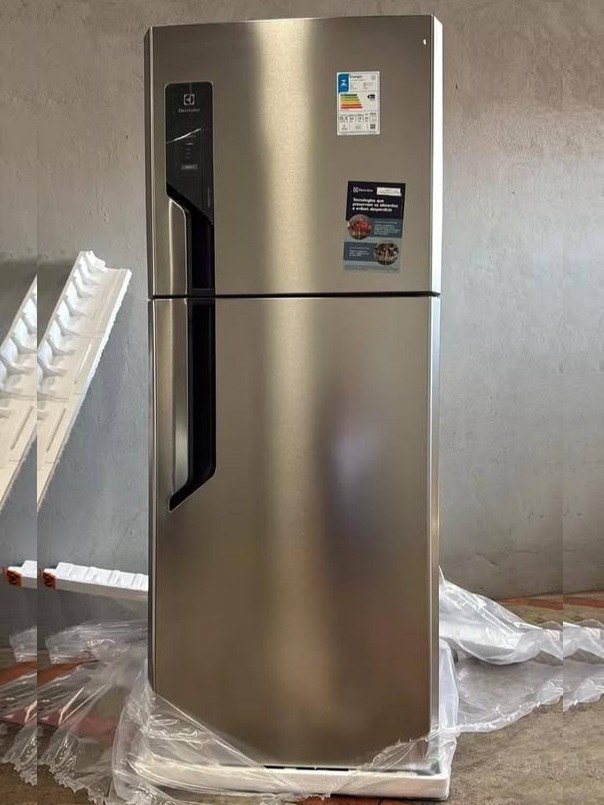 Geladeira Electrolux Frost Free 431L Efficient AutoSense Duplex Inox Look - 110v/220v