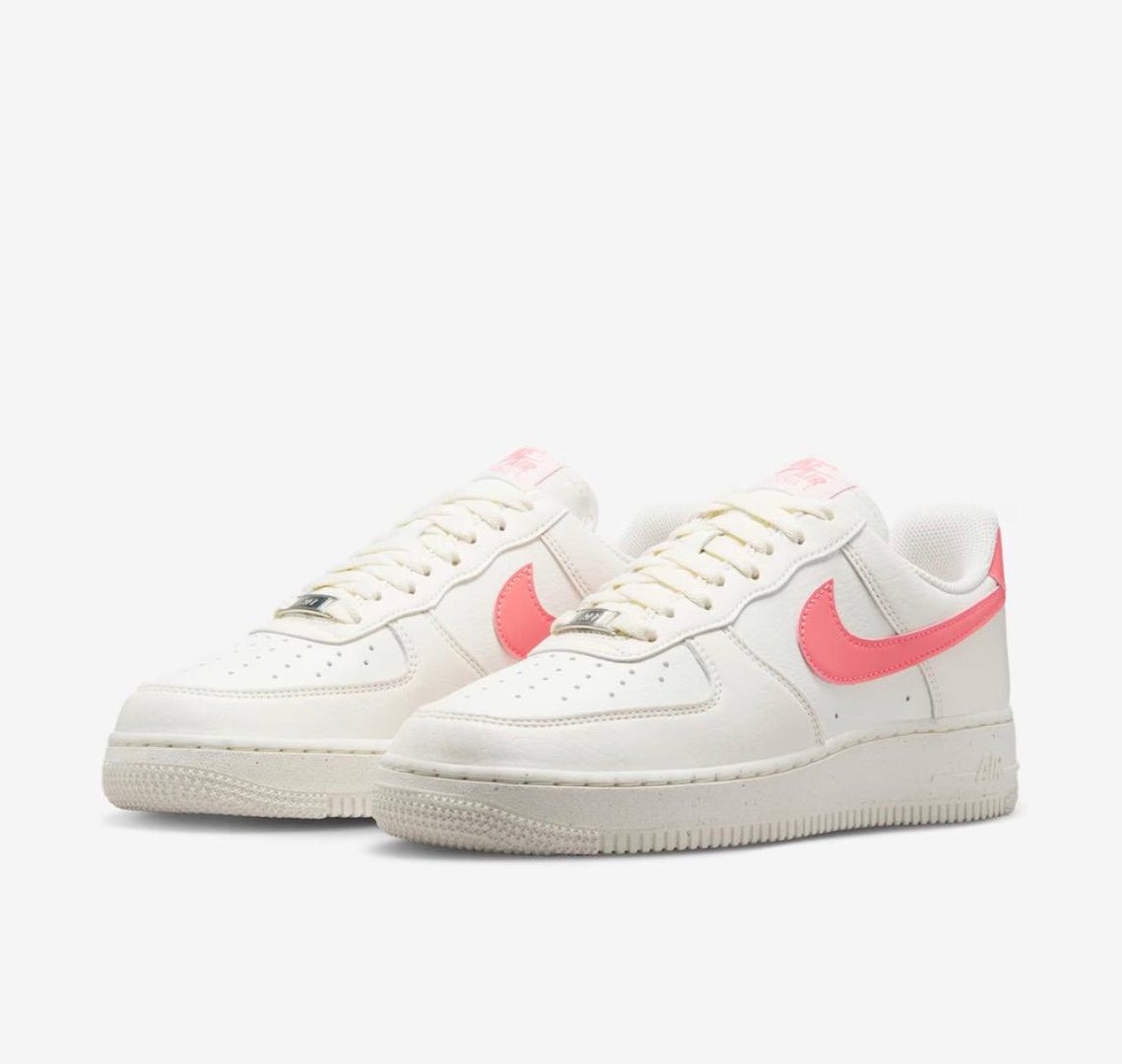 Tênis Nike Air Force 1 '07 SE Feminino