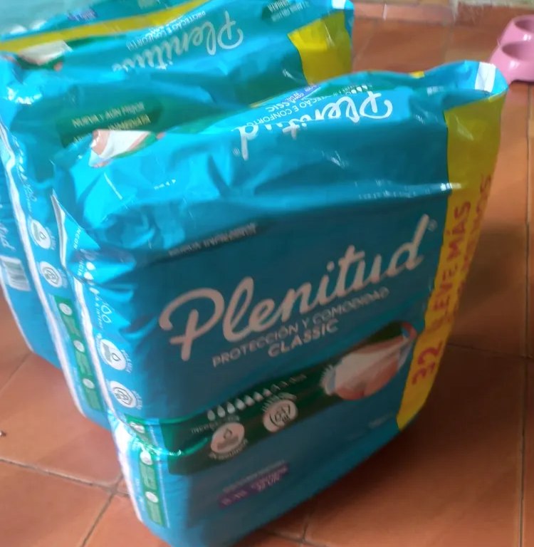 Kit Plenitud Roupa Íntima Classic para Incontinência Tam. P/M ou G/XG - -64 Unidades