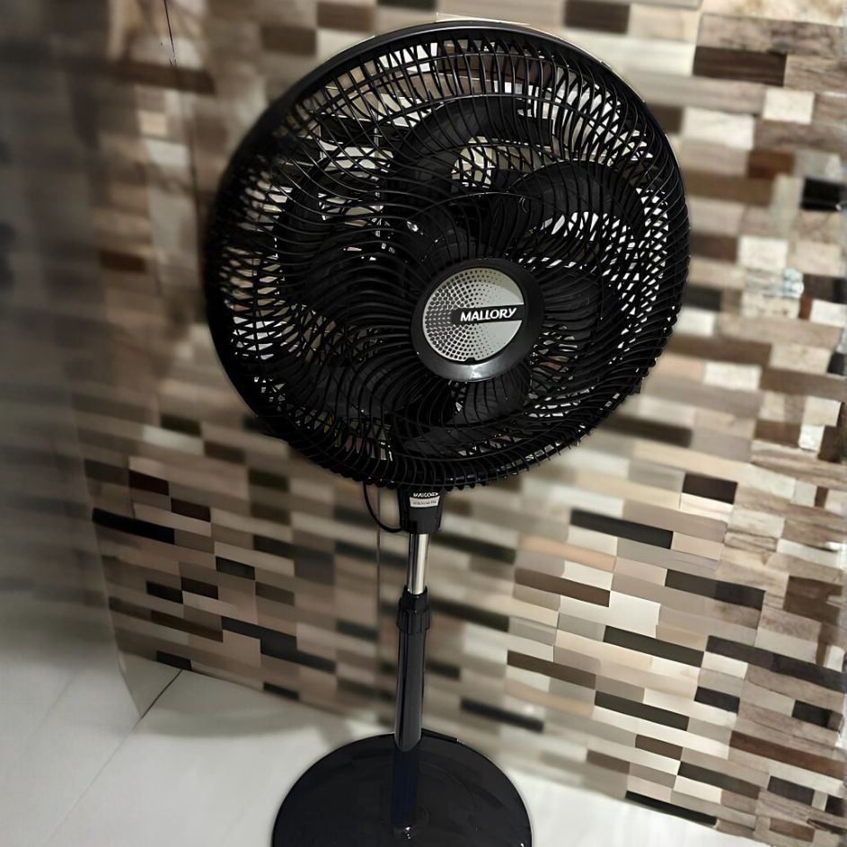 Ventilador de Coluna Mallory Delfos TS+ 126W, Silencioso, Com Hélice de 6 pás - PR-GR - 12...
