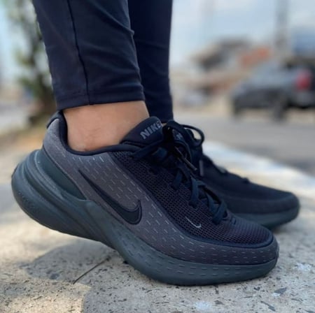Tênis Nike Uplift SC Feminino