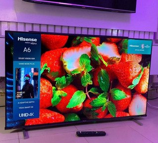 Smart Tv Hisense Hi-qled 4k 50 Polegadas Com Processador Ai, Dolby Vision Atmos E Compatibilidade Alexa E Google - 50q6qvv