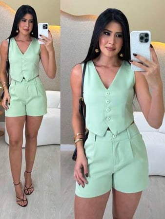 Conjunto Colete e Short Social de Alfaiataria Feminino