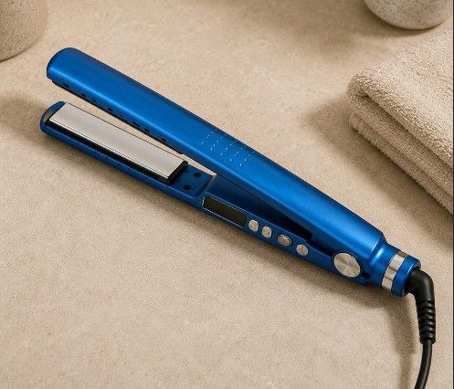 Chapinha Nano Titanium Profissional Prancha Bivolt Azul 127/220v