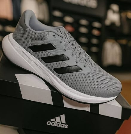 Tênis Adidas Response Runner