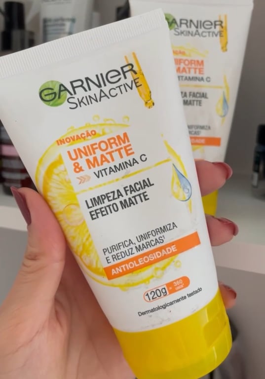 Sabonete facial que rende muito - Limpeza Facial Garnier Uniform ...