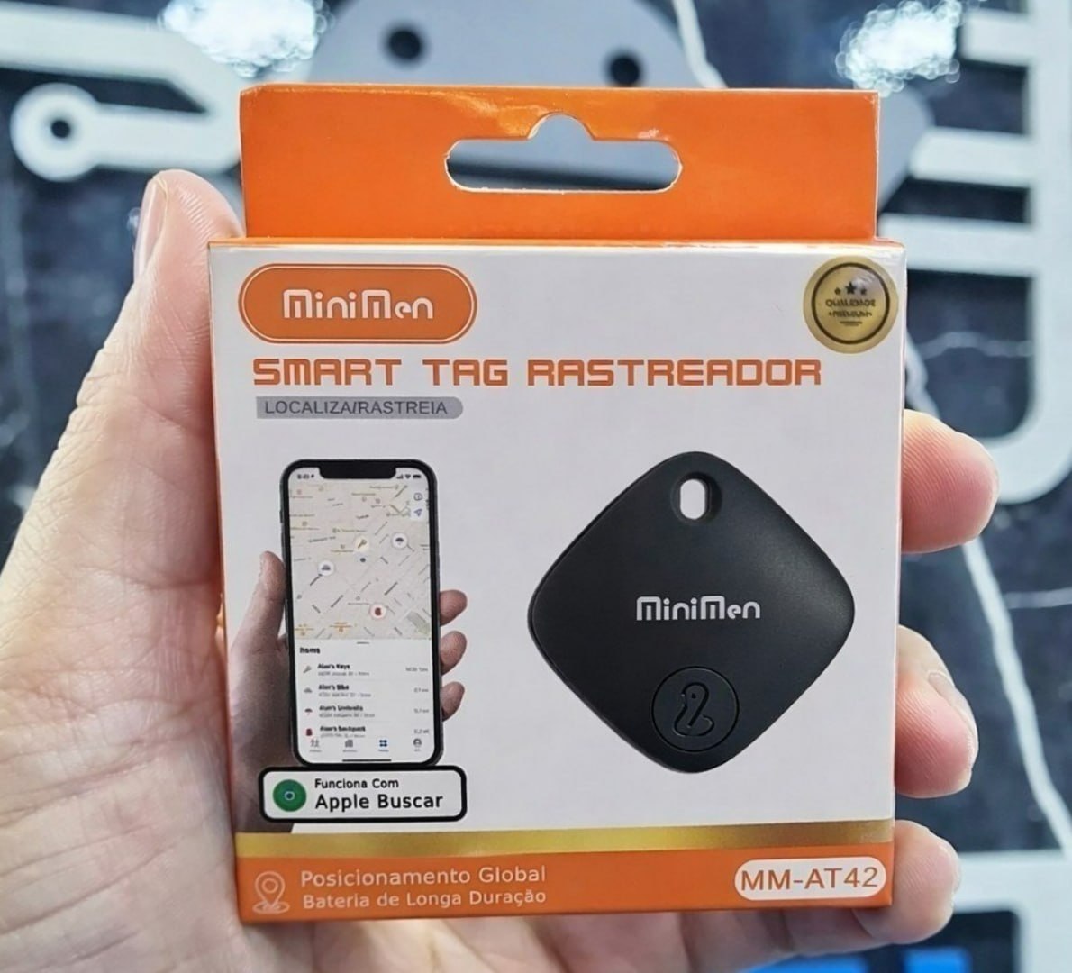 Mini Localizador Rastreador Smart Tag Gps Com Cordão Chaveiro Cor Preto Compatível Com iPhone Apple Chrome Technology
