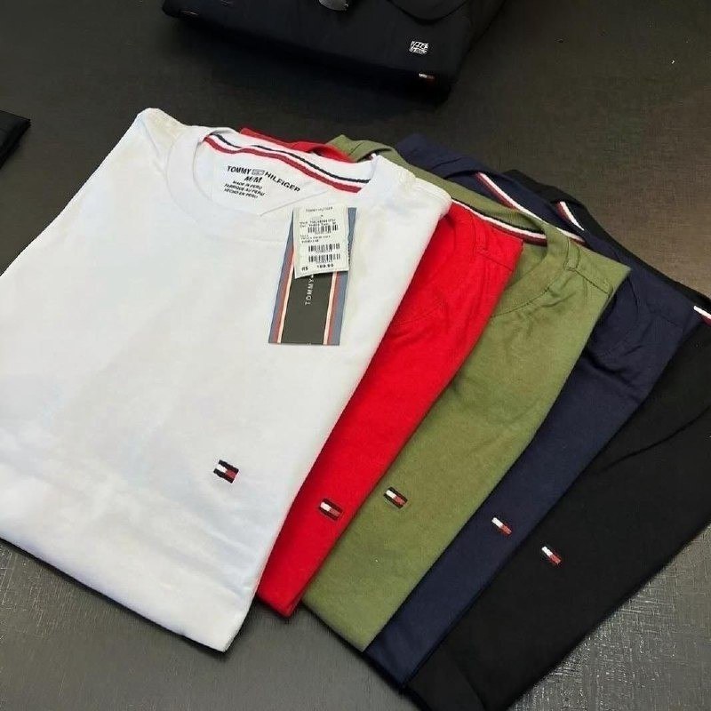 Camiseta Tommy Hilfiger Essential Cotton Preta - Original