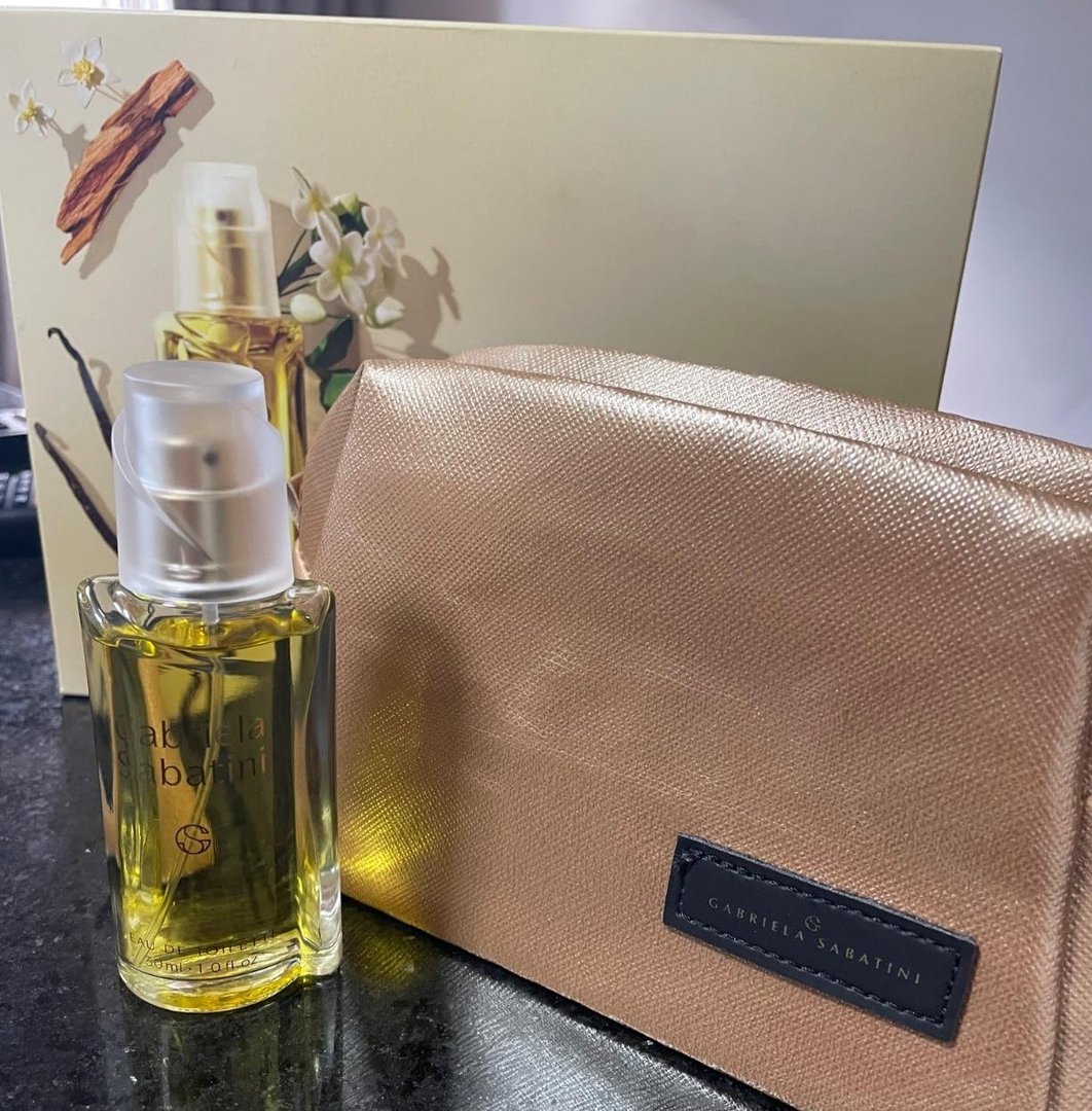 KIT GABRIELA SABATINI PERFUME FEMININO EDT 30ml + NECESSAIRE