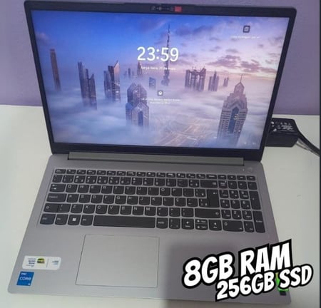 Notebook Lenovo IdeaPad 1i i5-1235U 8GB 256GB 15.6" W11