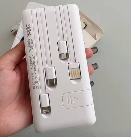 Carregador Power Bank Portátil 20000mah Universal Saida 4 Cabos