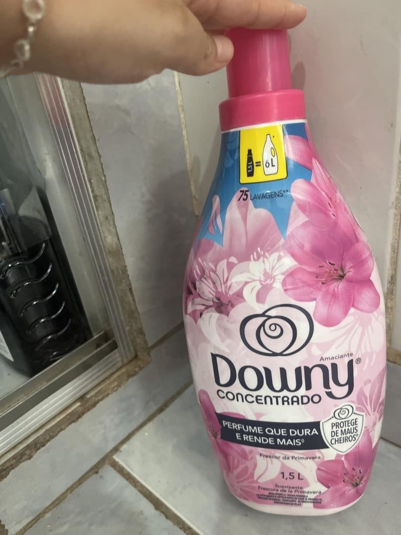 🤓Downy Amaciante Concentrado Frescor Da Primavera 1L, Rende 4L, Perfume com Notas de Flor...