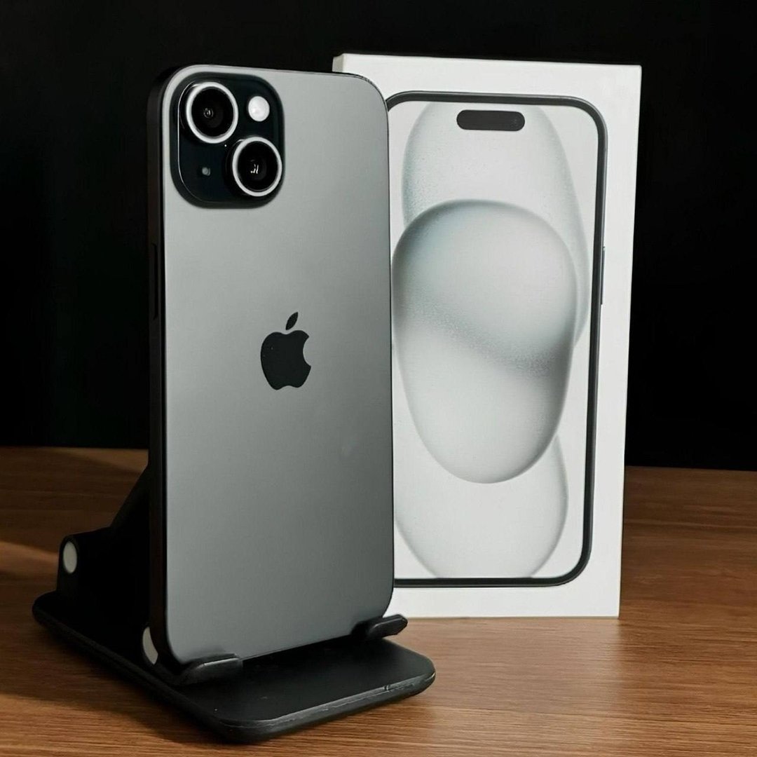 Apple iPhone 15 (128 Gb) - Preto - Distribuidor Autorizado