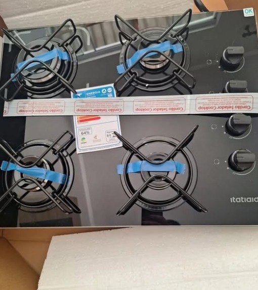 Cooktop Itatiaia Essencial 4 Bocas Cor Preto 127/220v