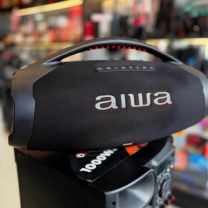 Caixa De Som Boombox Plus Aiwa Bbs-01-b 200w Bt 30h Ip66 Usb Preto
