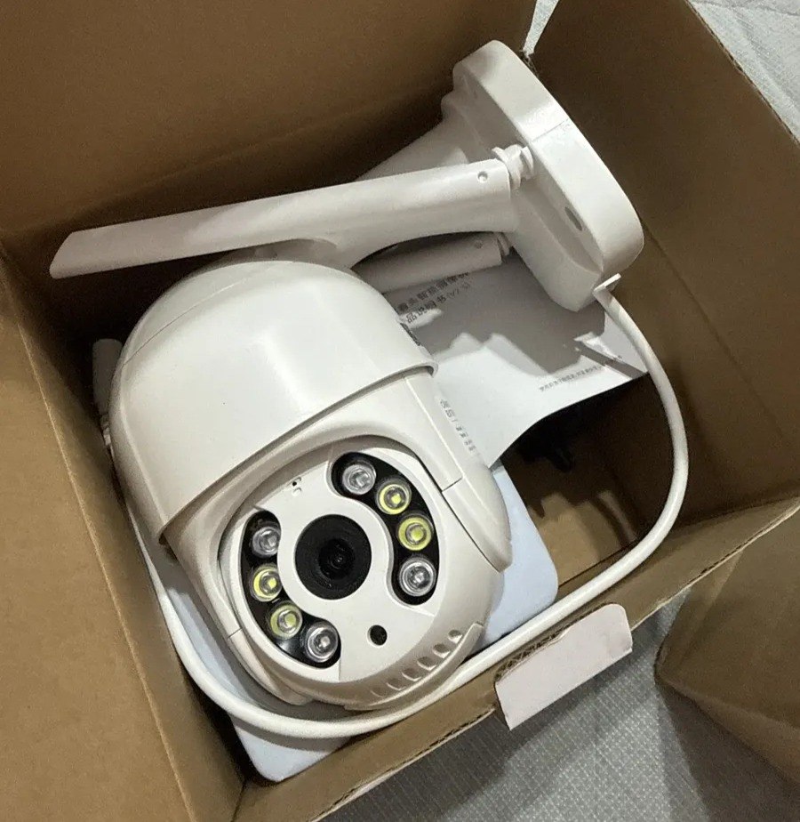 Câmera De Segurança Wifi 1080p Ptz 355° Ip66 Áudio Yoosee Branco