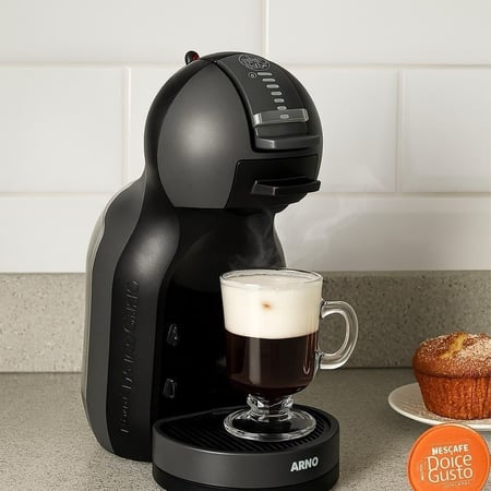 Cafeteira Nescafé Dolce Gusto Mini Me Preta 110v