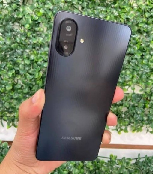 Samsung Galaxy A07 128GB 4G RAM Câm. Dupla 50MP + Selfie 8MP Tela 6,7" Bateria 5000mAh - 3...
