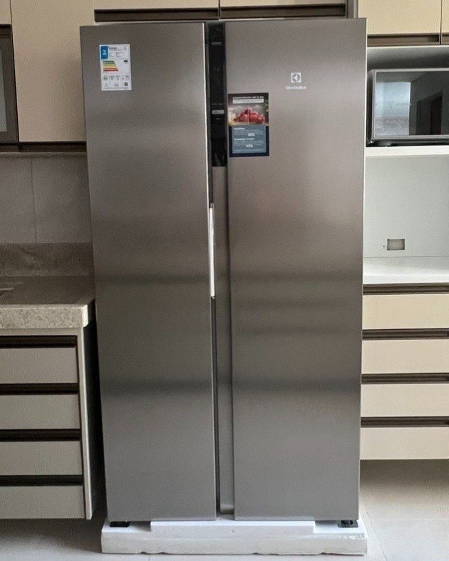 Geladeira Electrolux Efficient Inverter Frost Free Side by Side 435L Inox Look - 110v/220v