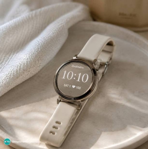 Garmin Relógio Lily 2 Sport Dourado com Branco 35mm com Monitor de Atividades