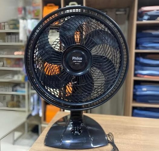 Ventilador de mesa e parede Philco Turbo 47cm 6 Pás 3 Velocidades 150W - 110v/220v