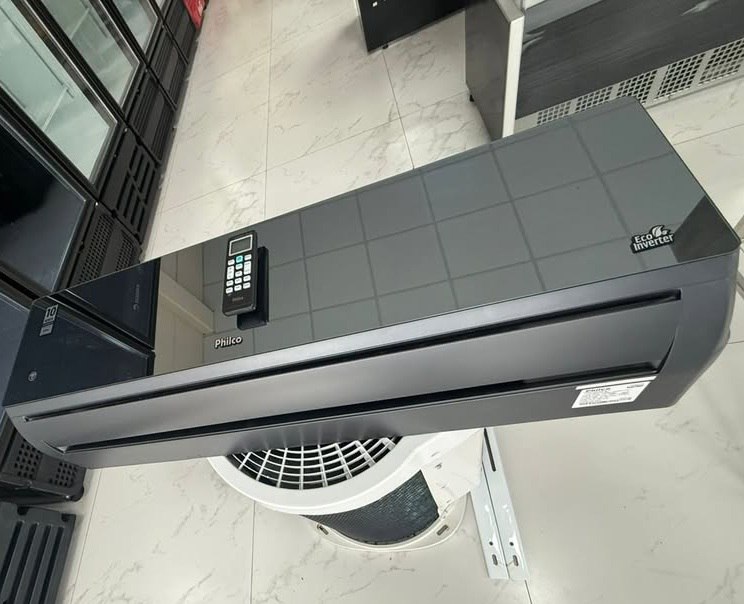 Ar Condicionado Split Inverter Philco Espelhado 9000 BTUs Quente e Frio - 220v