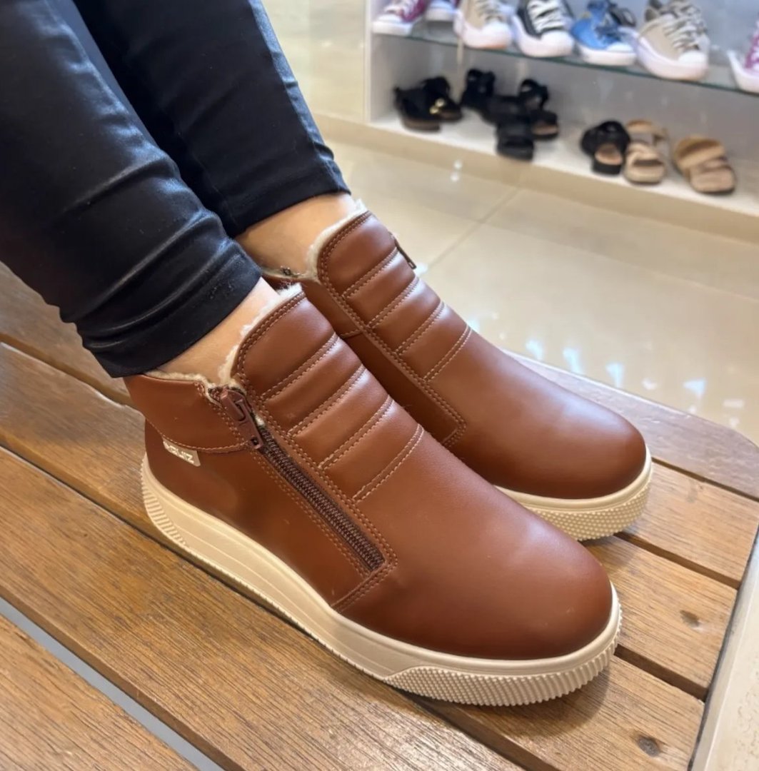 Bota Quiz Casual c/ Pelo Zíper Feminina - 3 cores