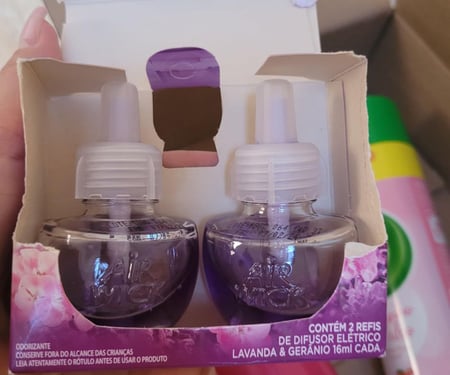 Bom Ar - Refil Difusor Elétrico Lavanda, embalagem promocional.