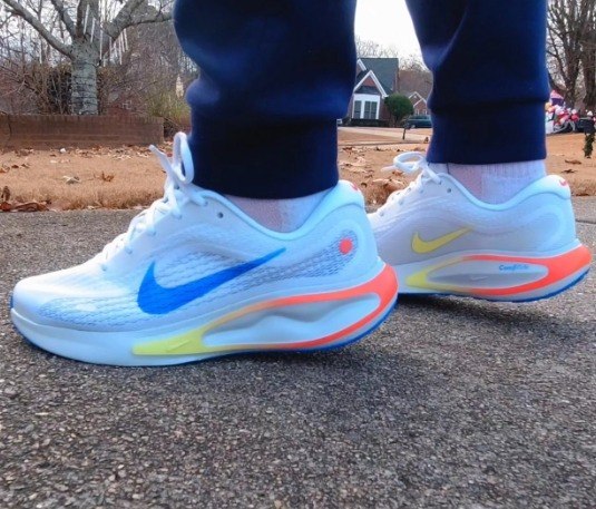 Tênis Nike Journey Run Masculino - Num. 37 ao 44