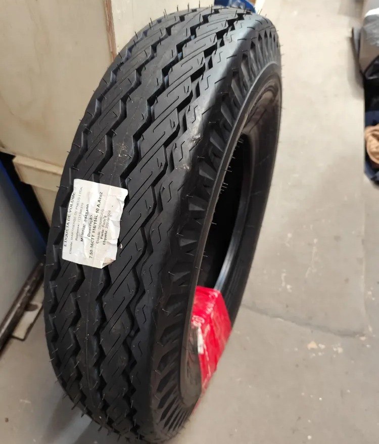 Kt 2 Pneu PIRELLI ANTEO 7.50-16 116/114l 10pr Liso Rodoviário At52