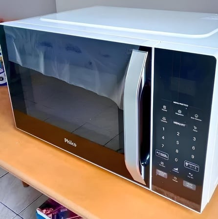 Micro-ondas 33l Philco Teclas Fáceis Limpa Fácil 1400w Pm36